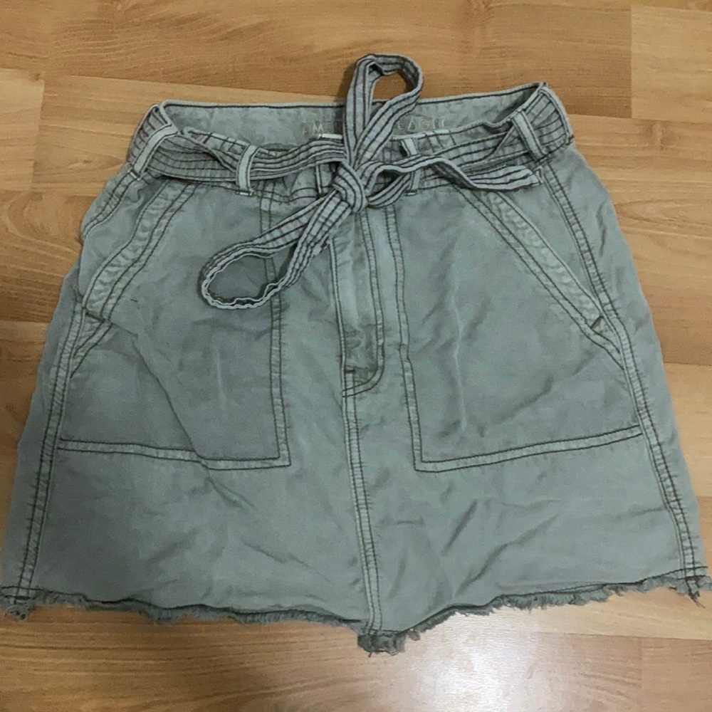 american eagle skirt